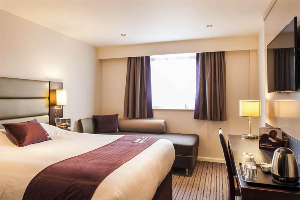 Premier Inn Aldershot Kültér fotó