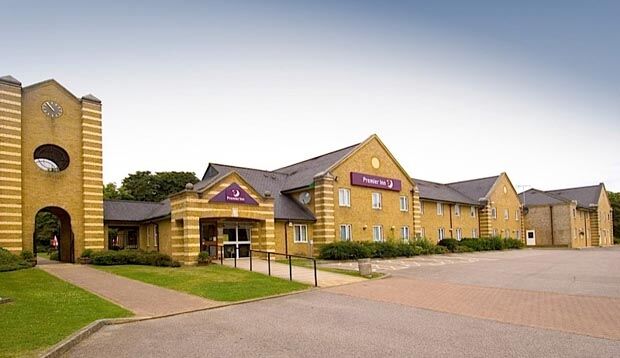 Premier Inn Aldershot Kültér fotó