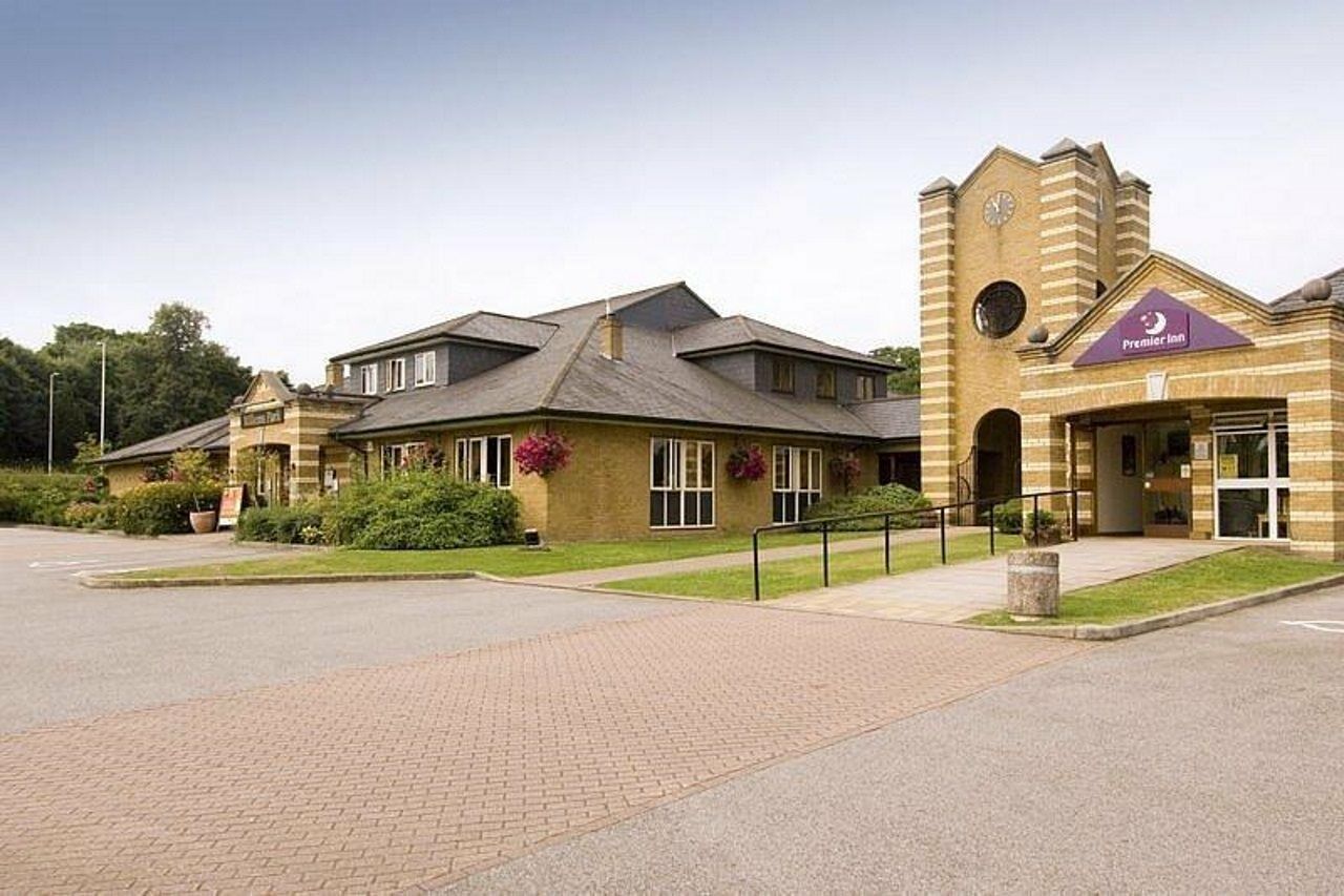 Premier Inn Aldershot Kültér fotó